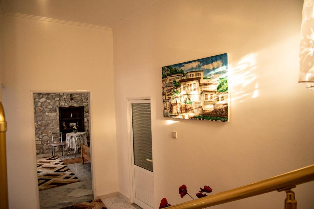 Guesthouse Belle View Berat Exterior foto