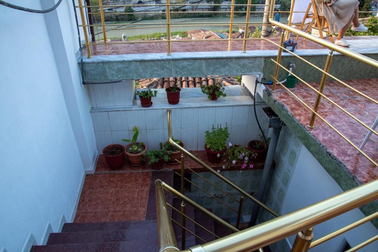 Guesthouse Belle View Berat Exterior foto