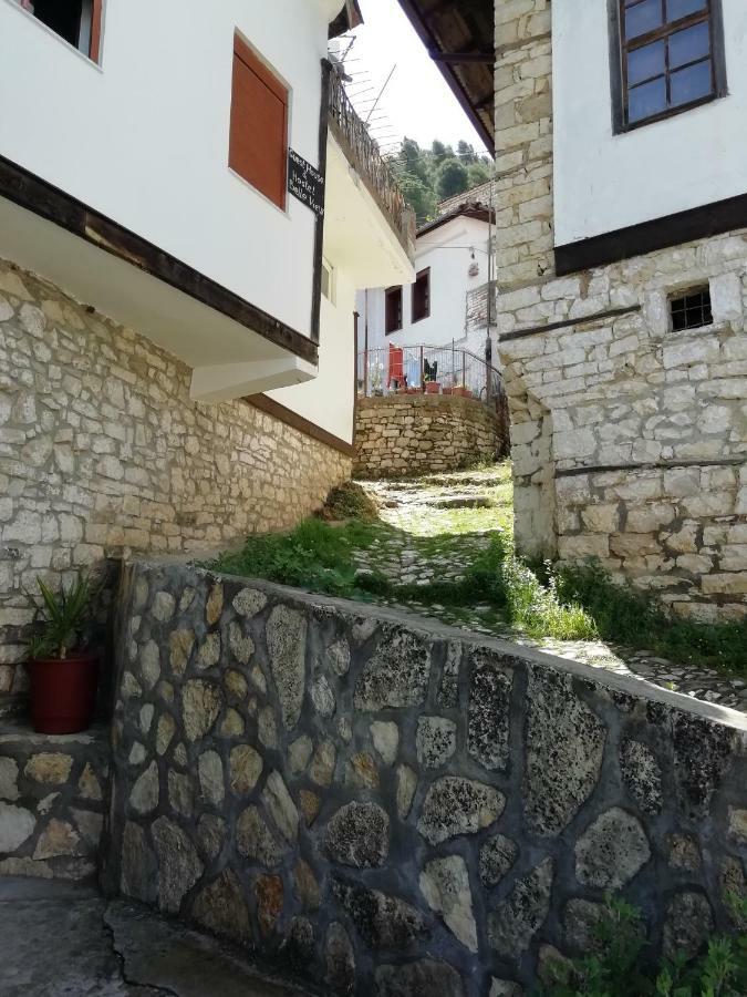 Guesthouse Belle View Berat Exterior foto